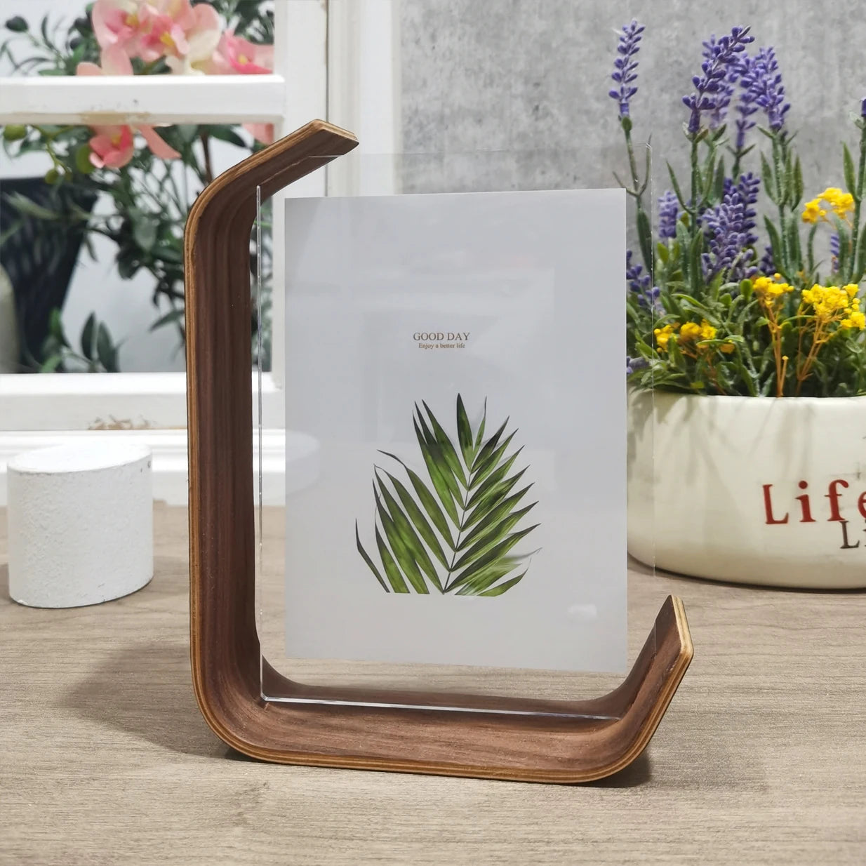 Mori Frame — L-Shaped Wood & Acrylic Display