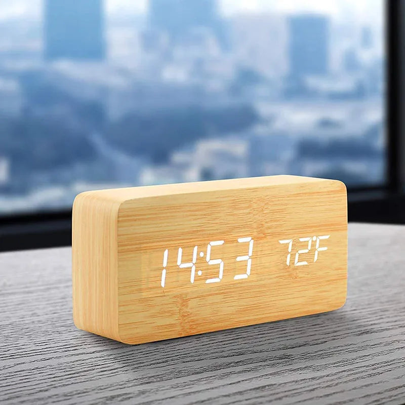 Mokume Clock — Wood Grain LED Display